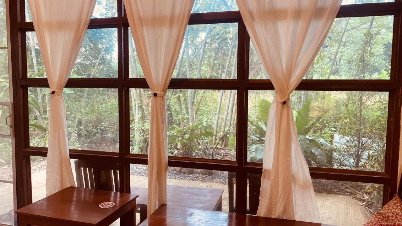 Brown House Chiangdao Hostel เชียงดาว ภายนอก รูปภาพ