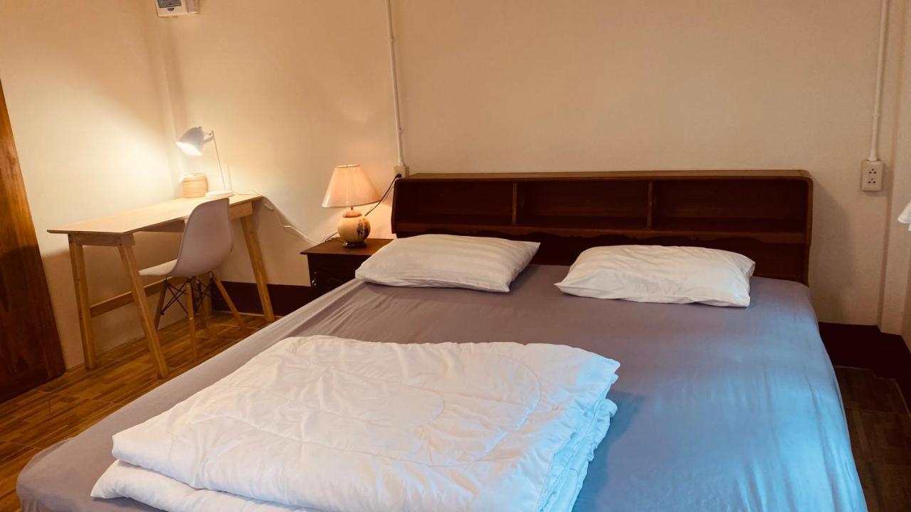 Brown House Chiangdao Hostel เชียงดาว ภายนอก รูปภาพ