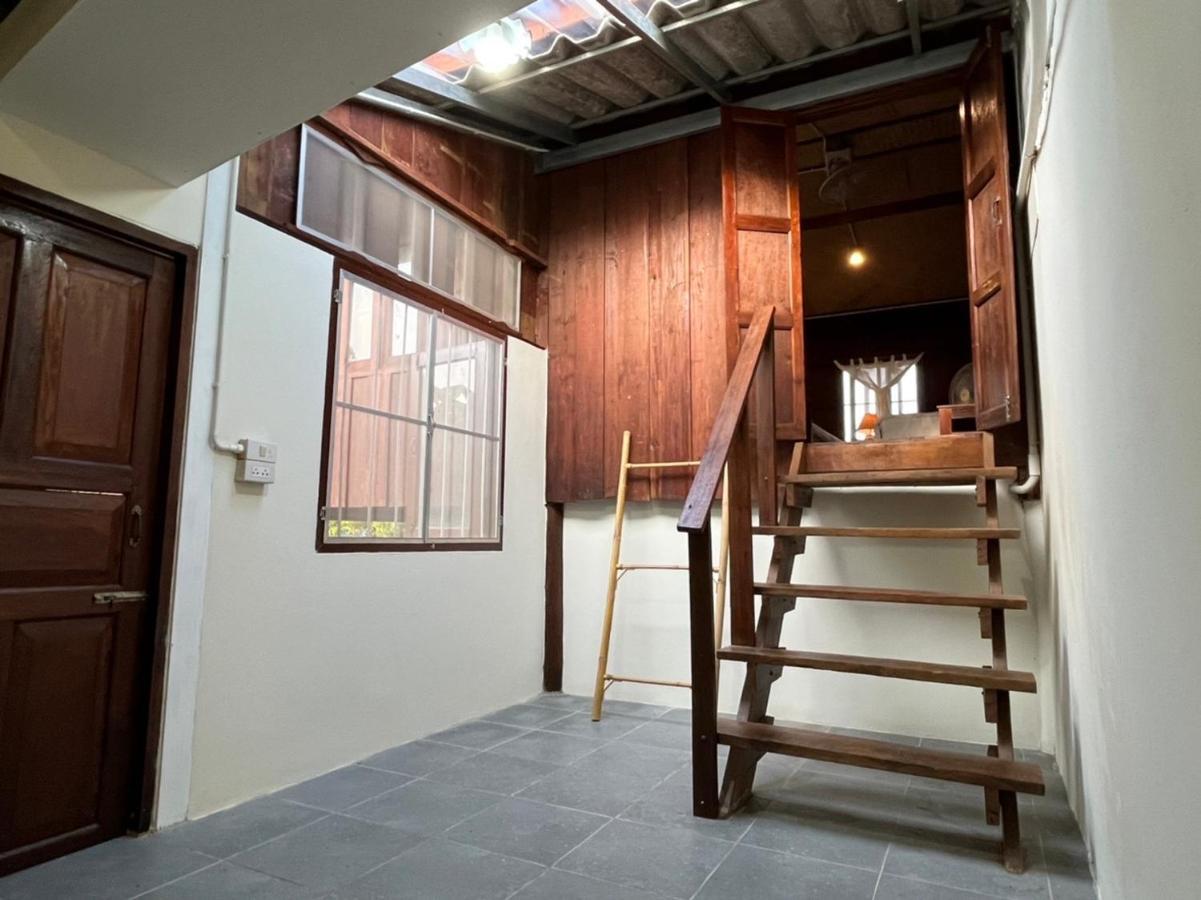 Brown House Chiangdao Hostel เชียงดาว ภายนอก รูปภาพ